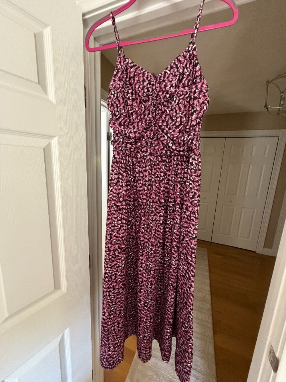 Annebouti Midi Dress